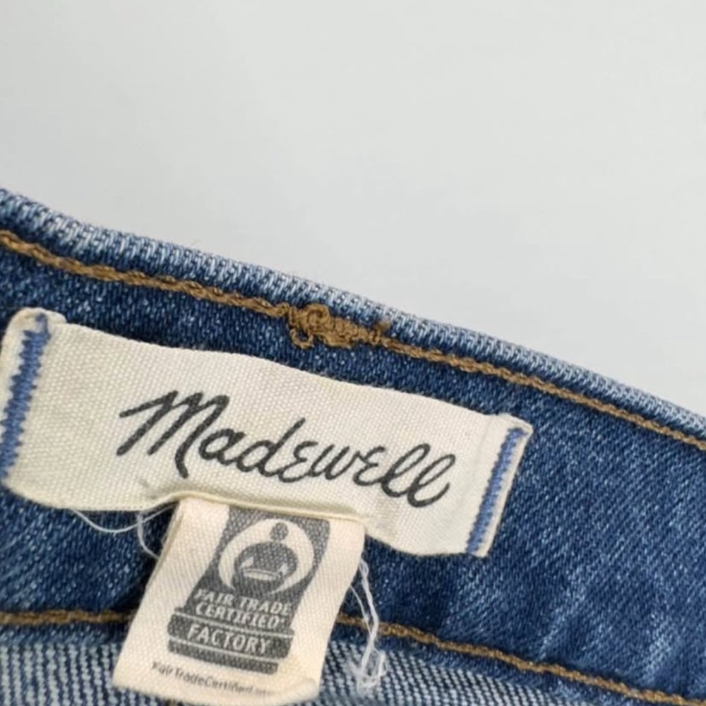 Madewell Classic Straight Jeans - Picture 4 of 4